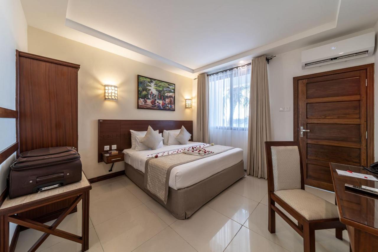 Prideinn Hotel Diani Diani Beach Eksteriør billede