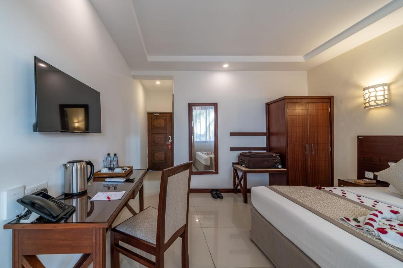 Prideinn Hotel Diani Diani Beach Eksteriør billede
