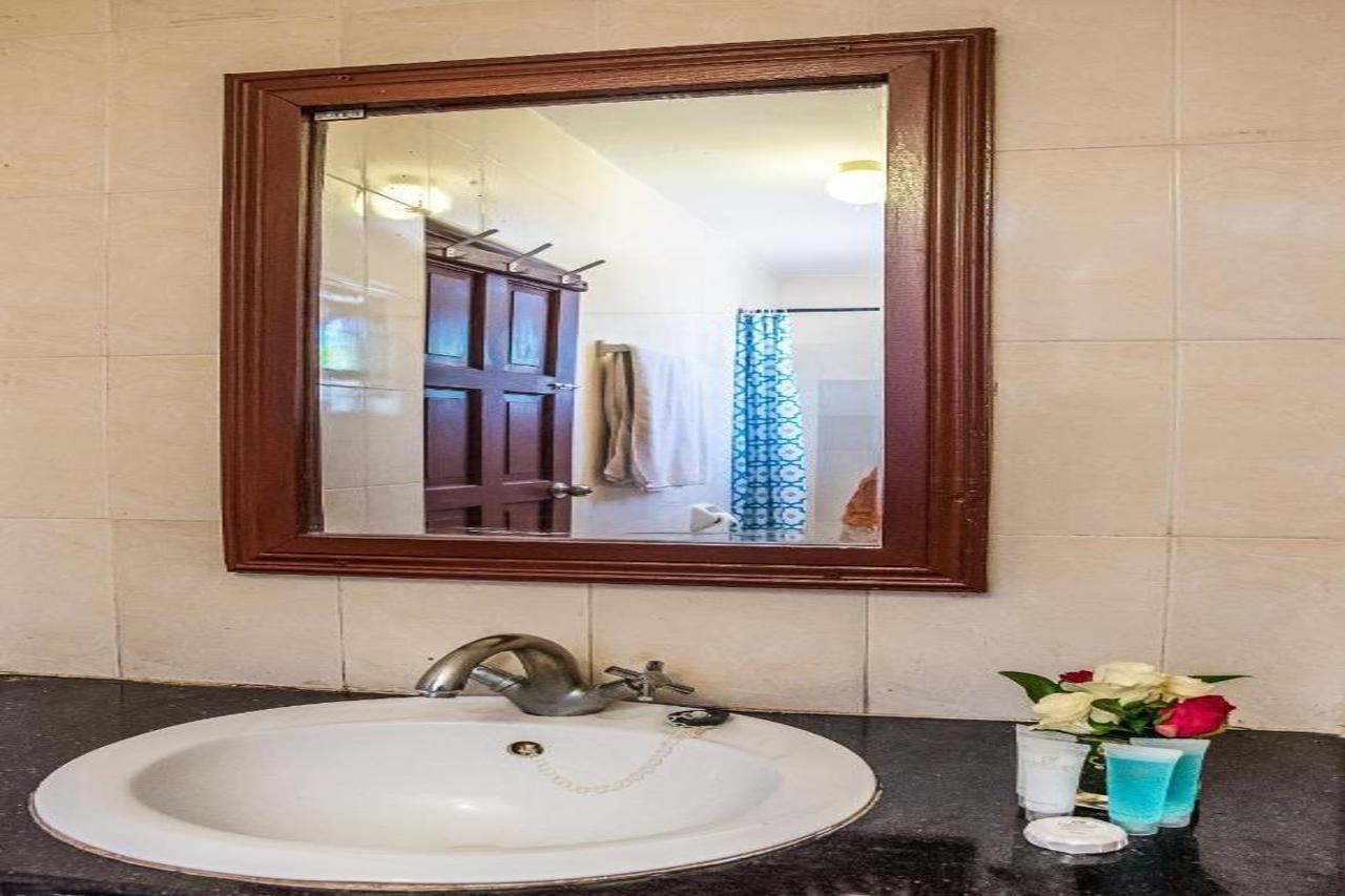 Prideinn Hotel Diani Diani Beach Eksteriør billede