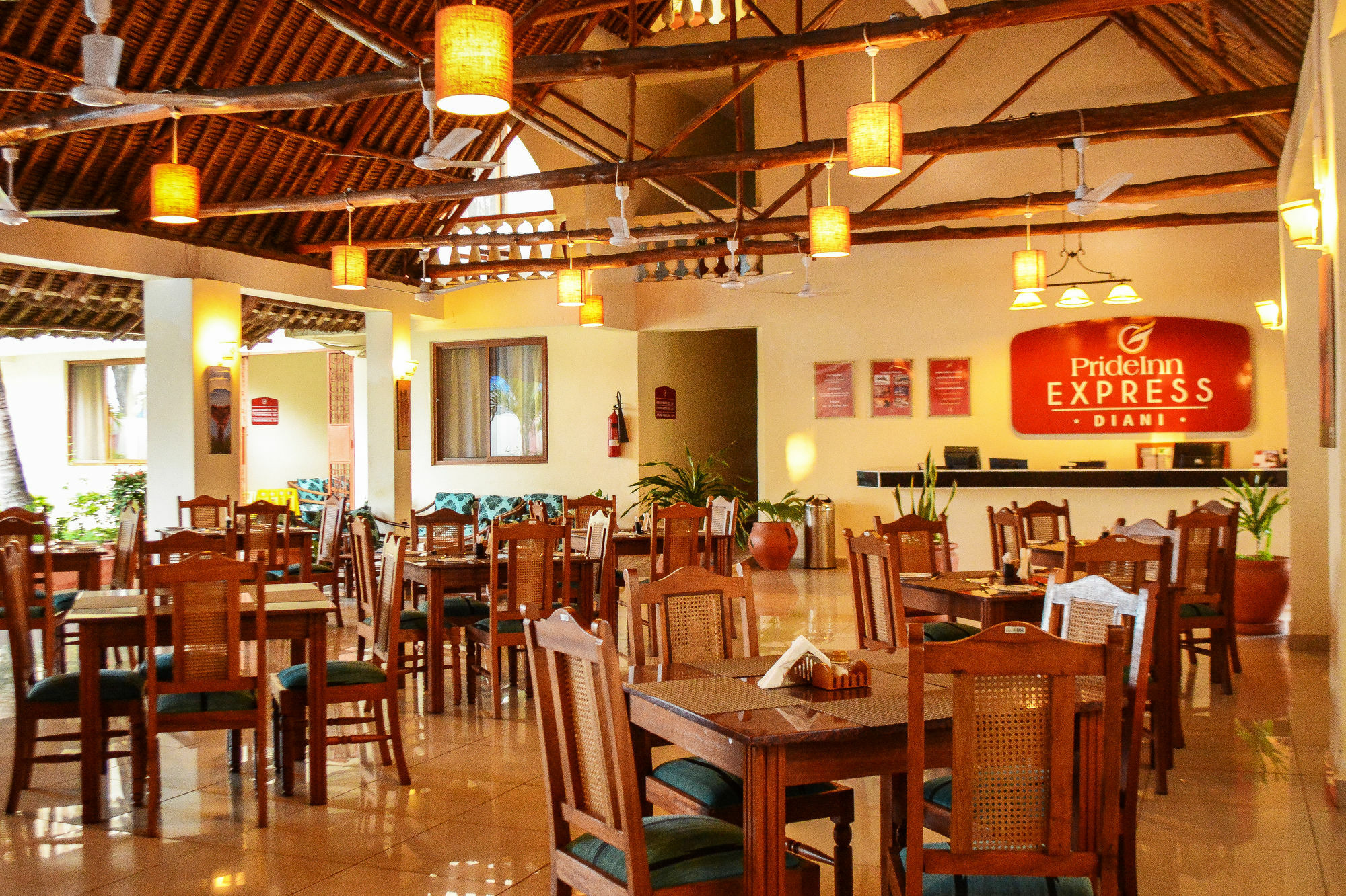 Prideinn Hotel Diani Diani Beach Eksteriør billede